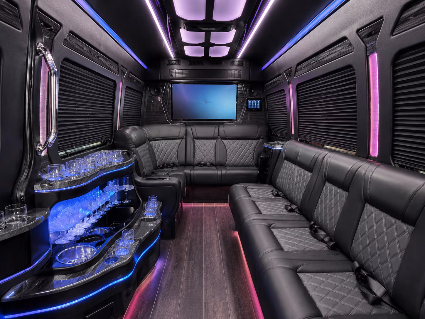 bus rental options for chesapeake trips
