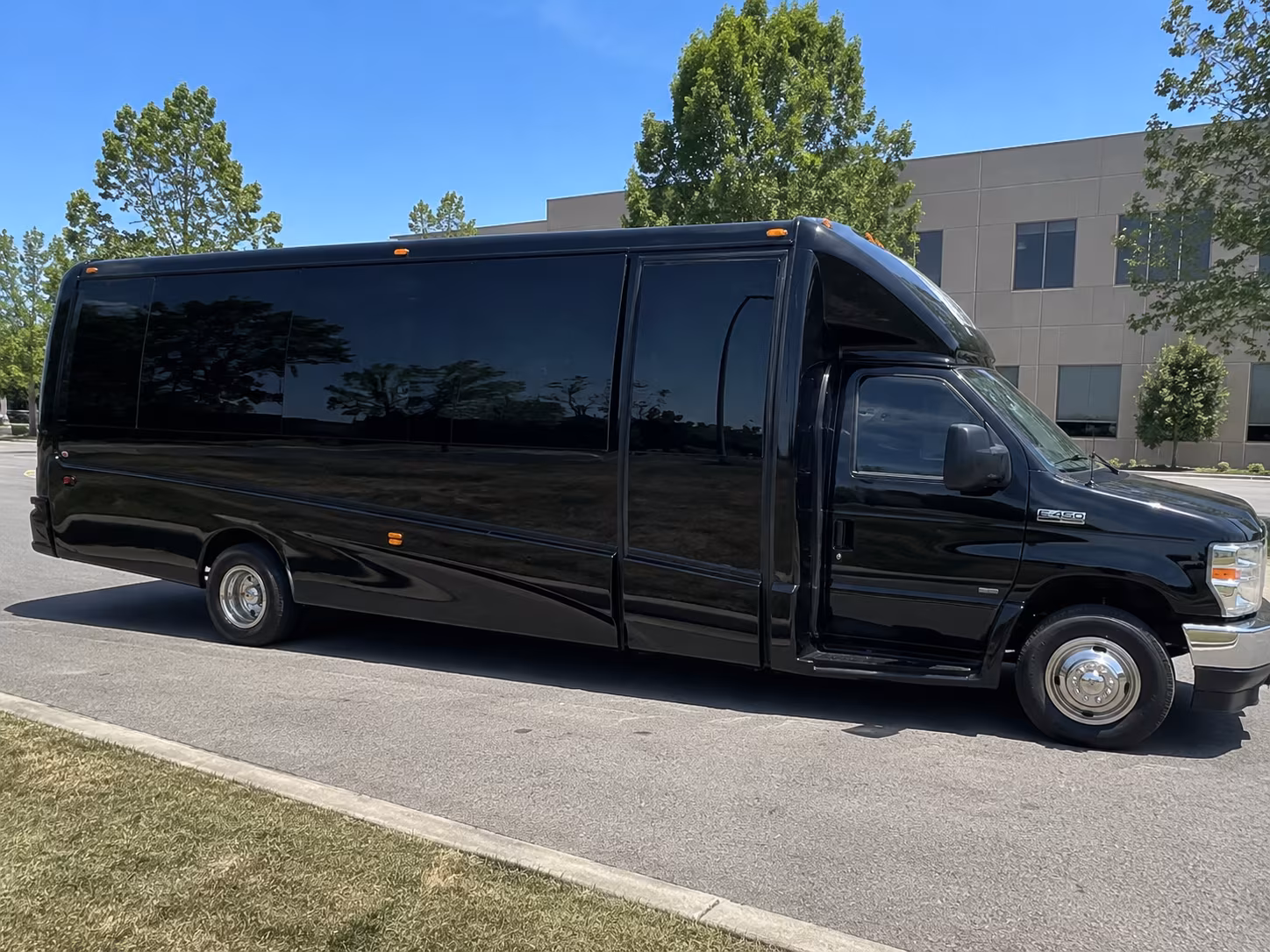 chesapeake military ball ceremony and veterans group transportation