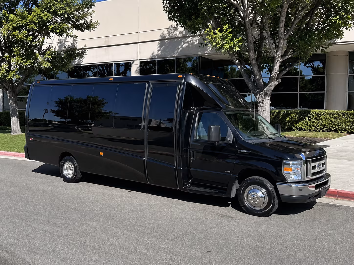 shuttle to norfolk international airport